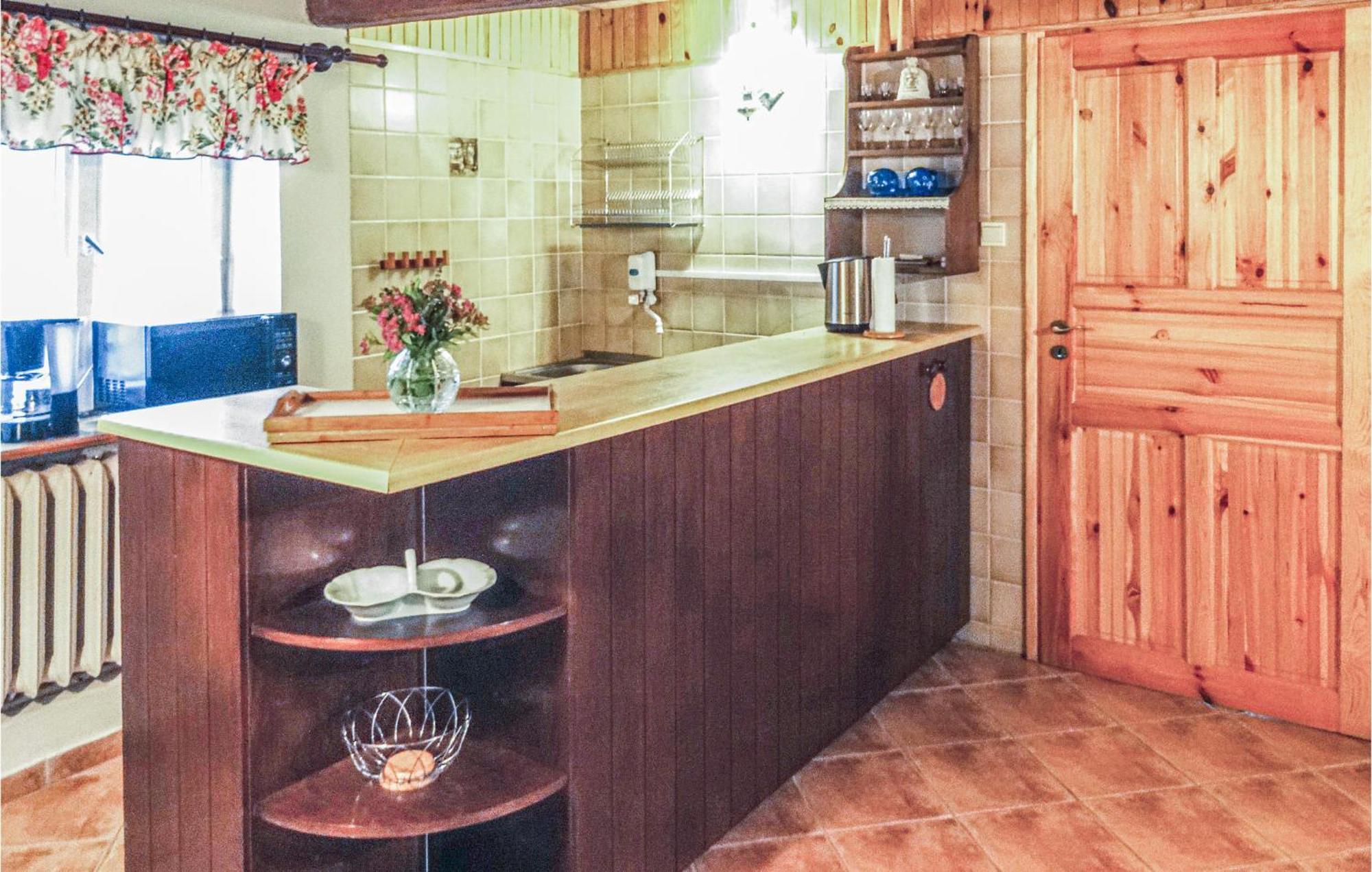 Zawidowice Awesome Home In Pleszew With Wifi מראה חיצוני תמונה